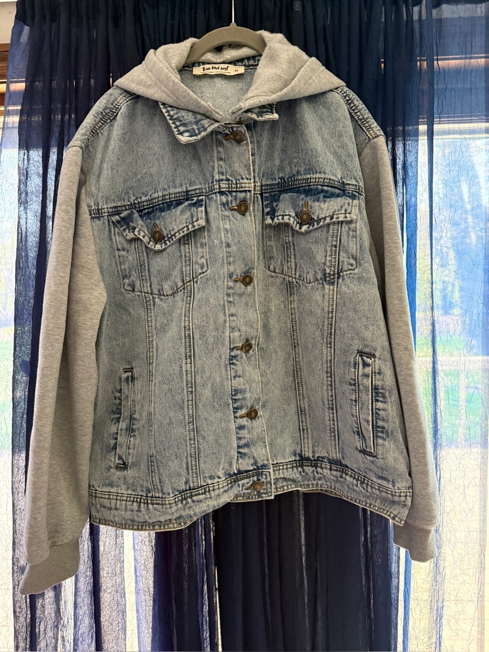 Three Bird Nest XL Light Wash Denim Jacket Grey Hoodie good used condition